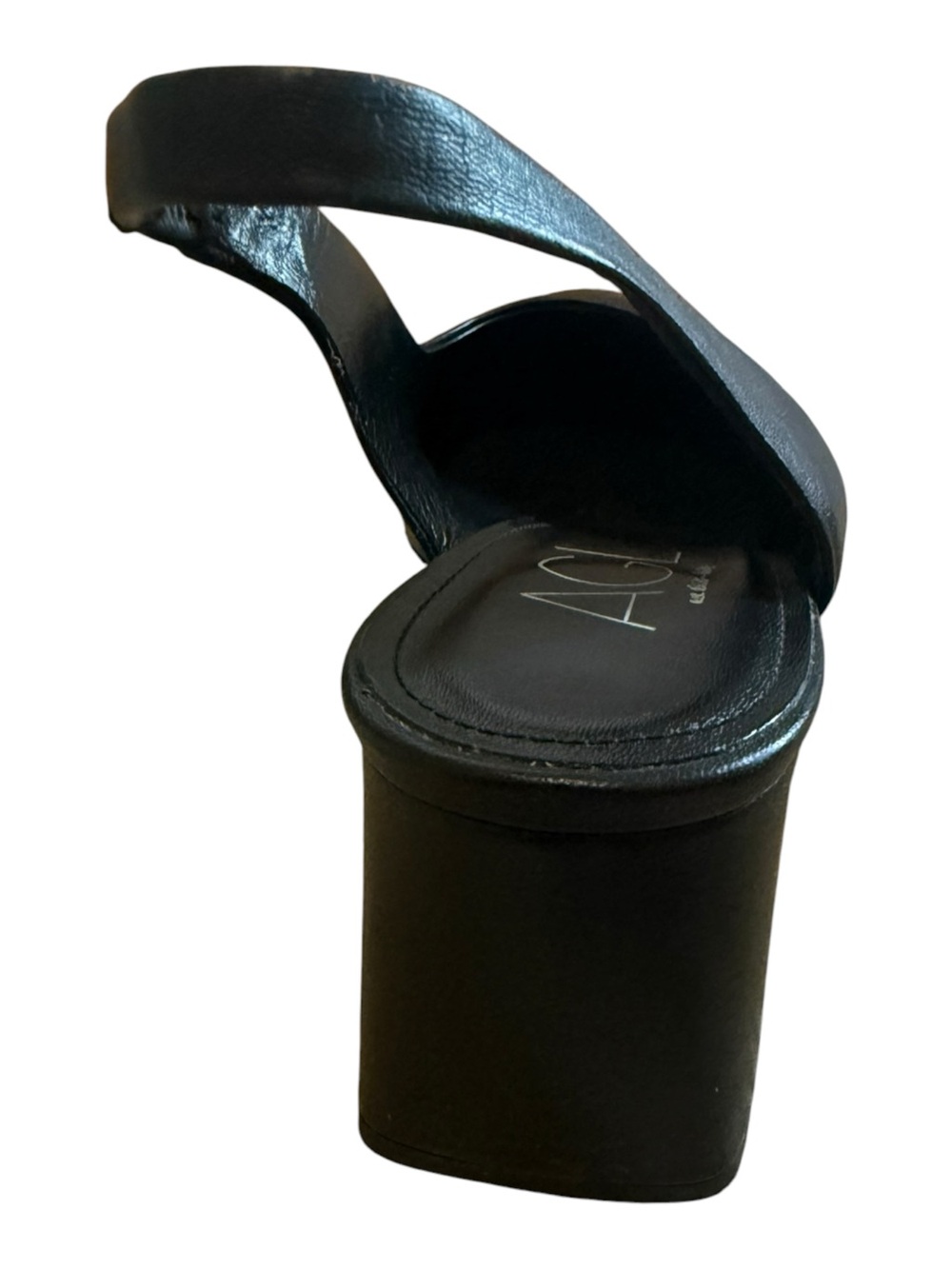 AGL Black Leather Pointed Toe Block Heel Slingback Pumps Size 40 | like new! - Picture 8 of 12